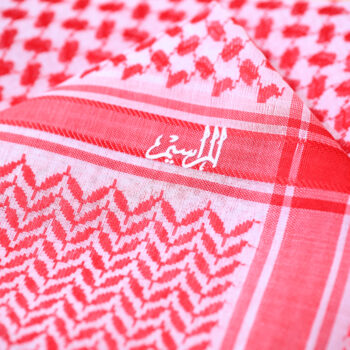 شماغ أحمر
